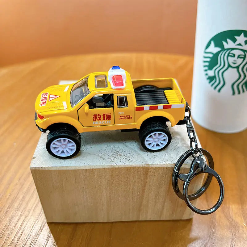 Alloy Pull Back Off-Road Vehicle Keychain Pendant