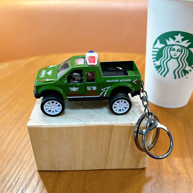 Alloy Pull Back Off-Road Vehicle Keychain Pendant