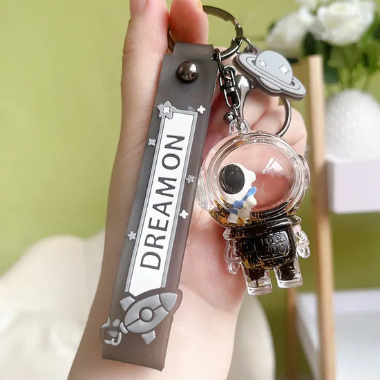 Astronaut Liquid Quicksand Keychain Pendant